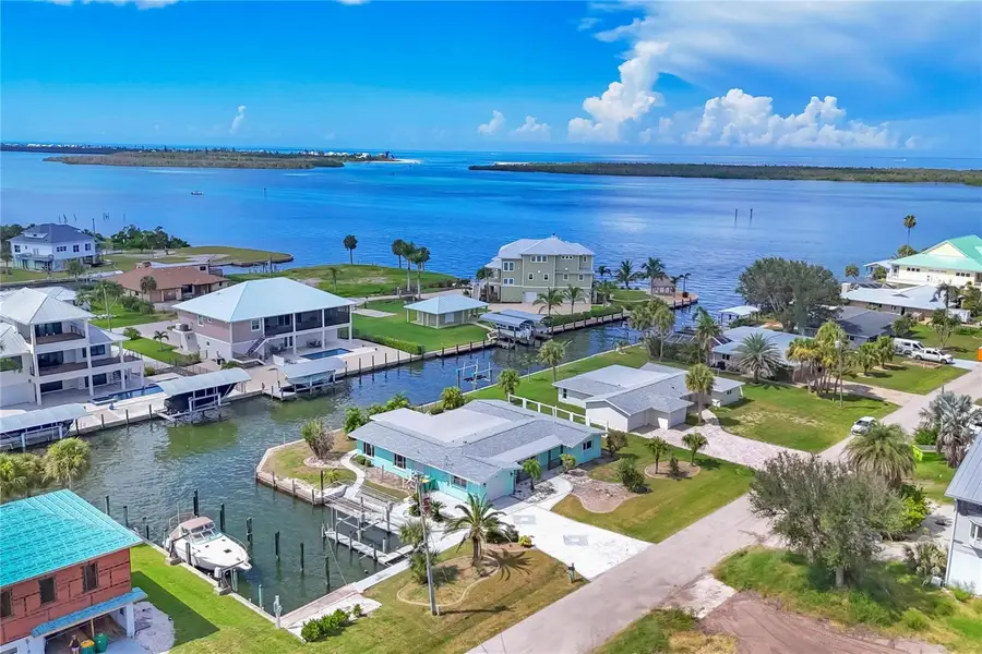 1925 Mississippi Avenue, Grove City, FL 34224 - Image #3