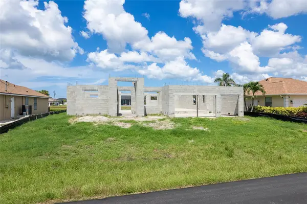 191 Tournament Road, ROTONDA WEST, FL 33947