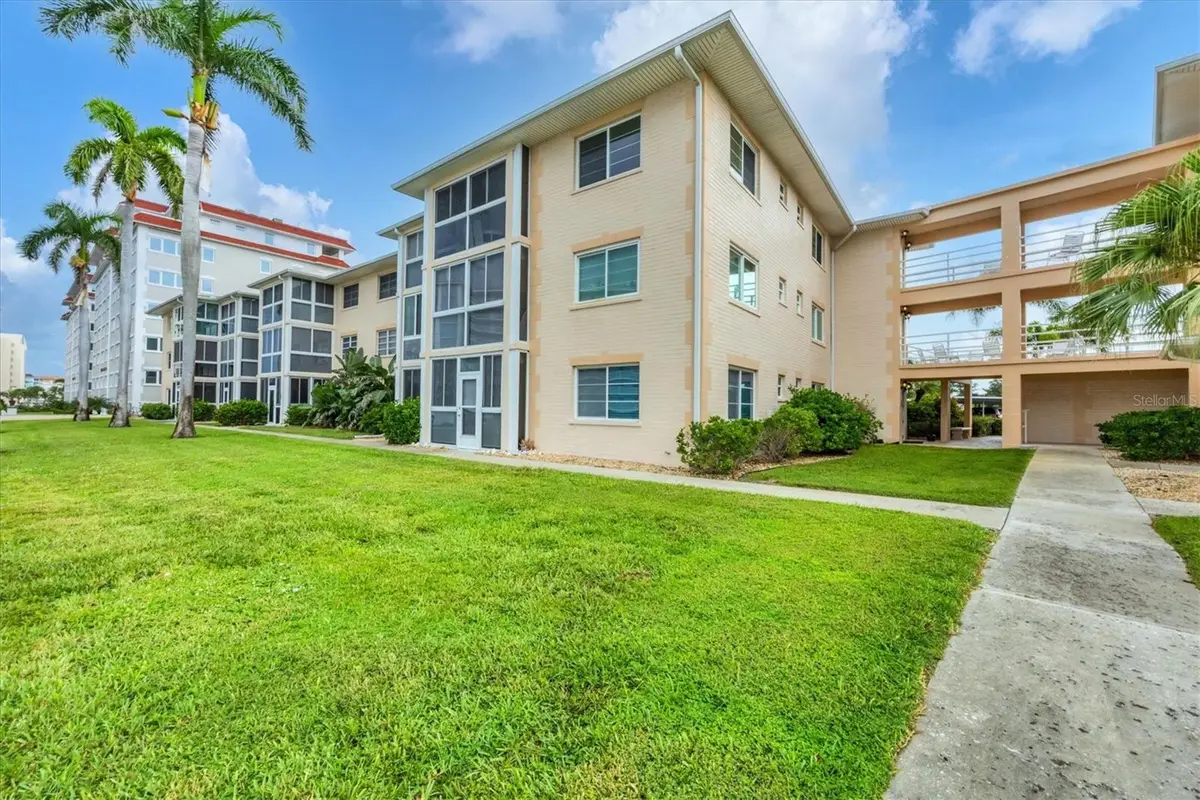 200 The Esplanade N #B20, Venice, FL 34285 - Image #1
