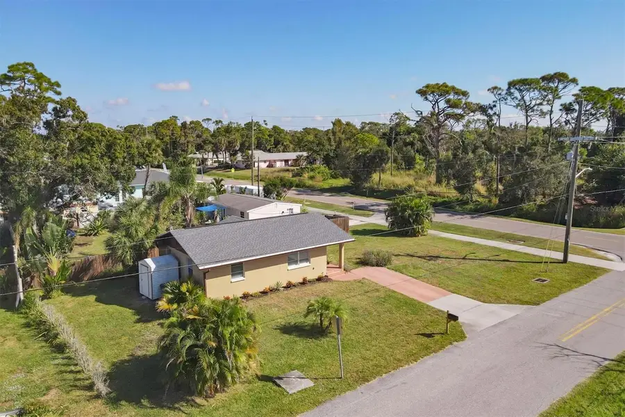 602 W Perry Street, Englewood, FL 34223 - Image #3