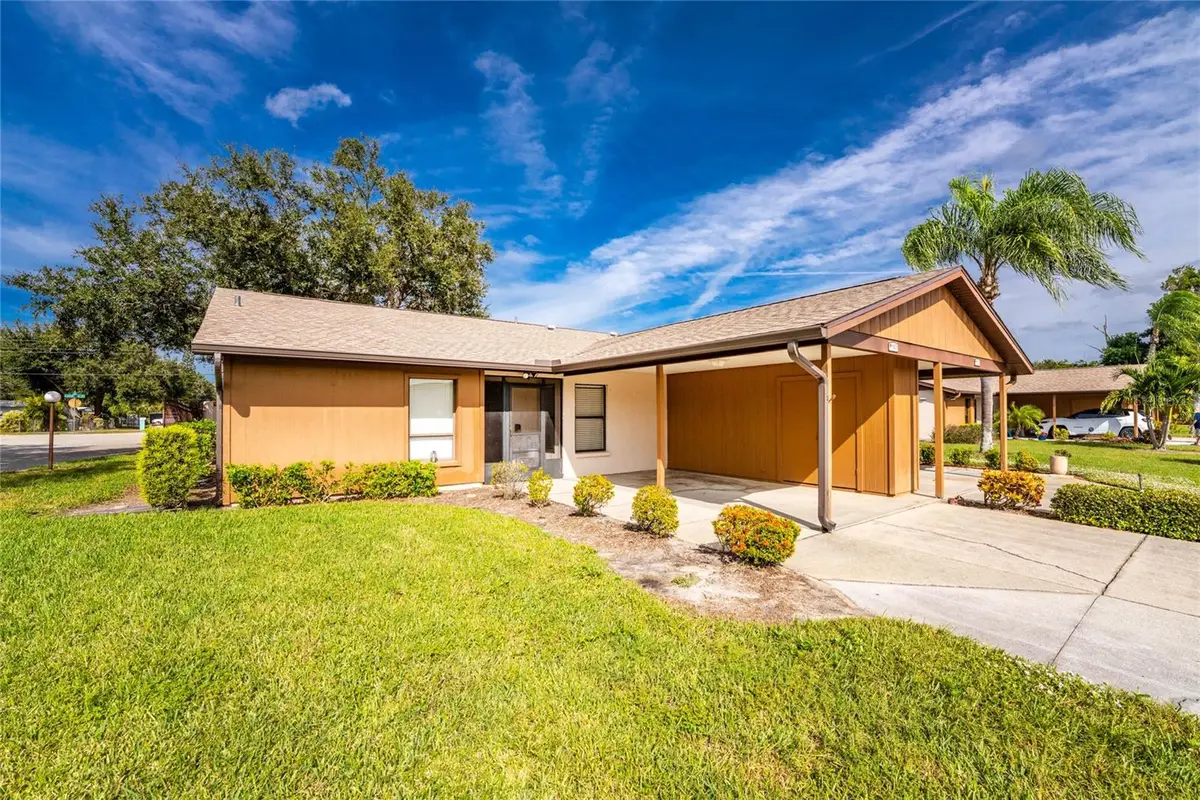 1800 Curry Trail #11, Nokomis, FL 34275 - Image #1