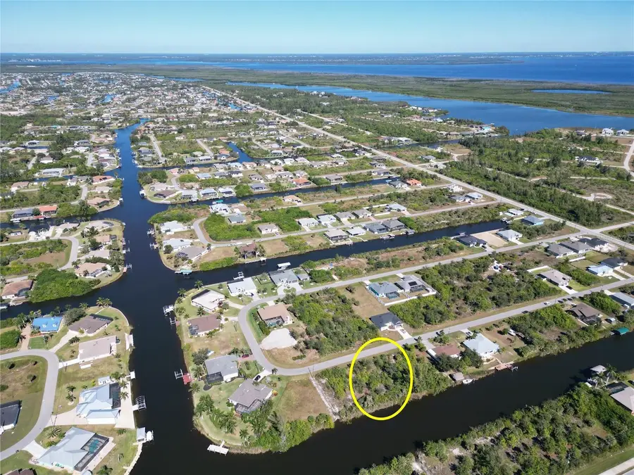 15706 Stuart Circle, Port Charlotte, FL 33981 - #3