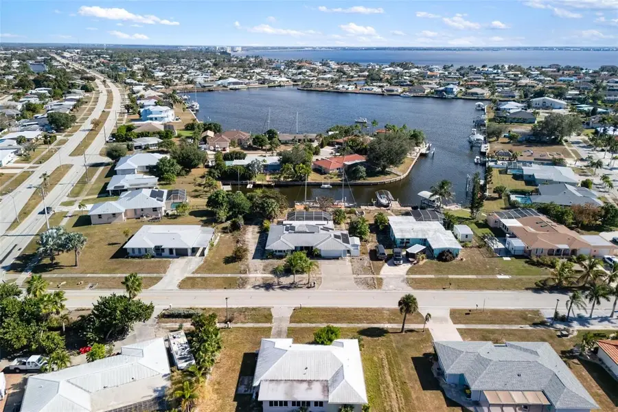 105 Cousley Drive Se, Port Charlotte, FL 33952 - Image #3