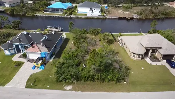 8201 Dafoe Street, PORT CHARLOTTE, FL 33981