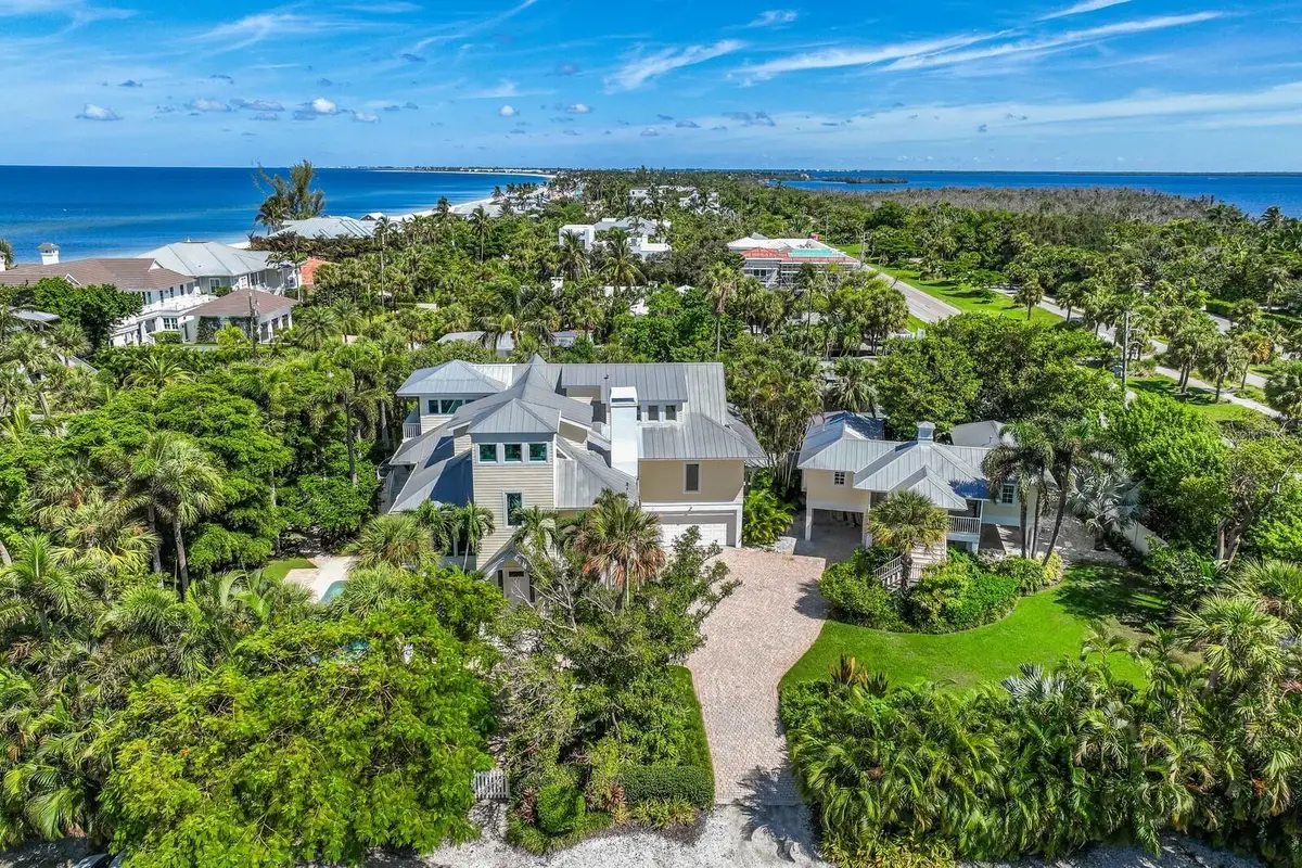 2021 20th Street W, Boca Grande, FL 33921 - Image #1