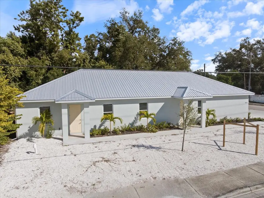 3525 Mcintosh Road, Sarasota, FL 34232 - Image #3