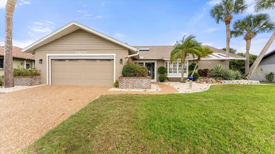 5859 Monroe Road, Venice, FL 34293 - Image #2