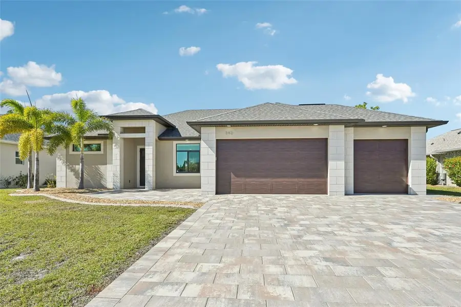 242 Fairway Road, Rotonda West, FL 33947 - #2