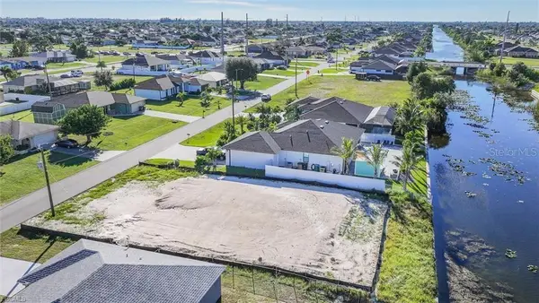 31 NE 8th Terrace, CAPE CORAL, FL 33909