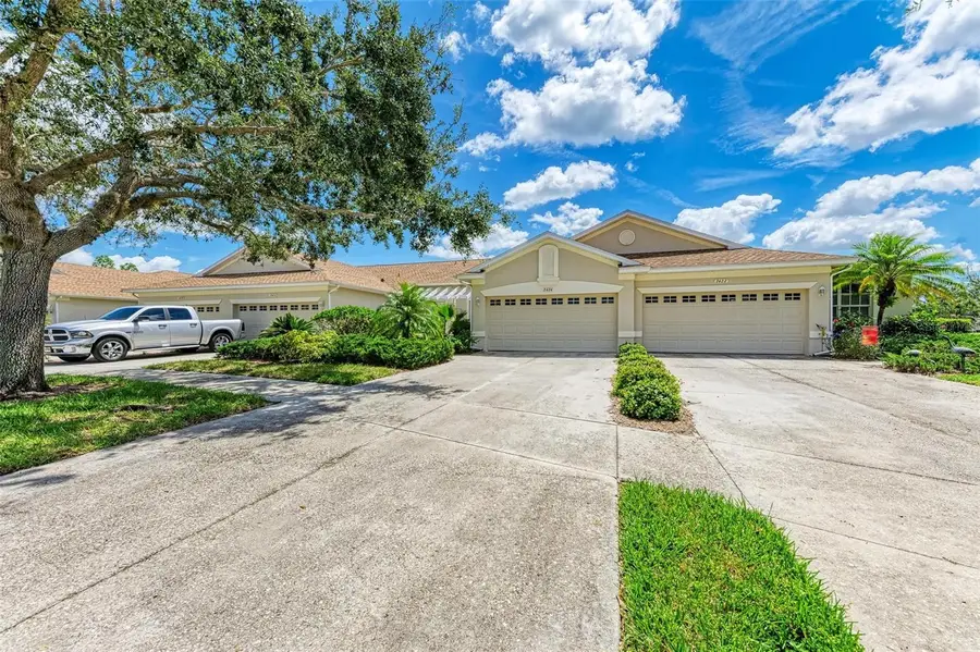 2424 Magnolia Circle, North Port, FL 34289 - #2