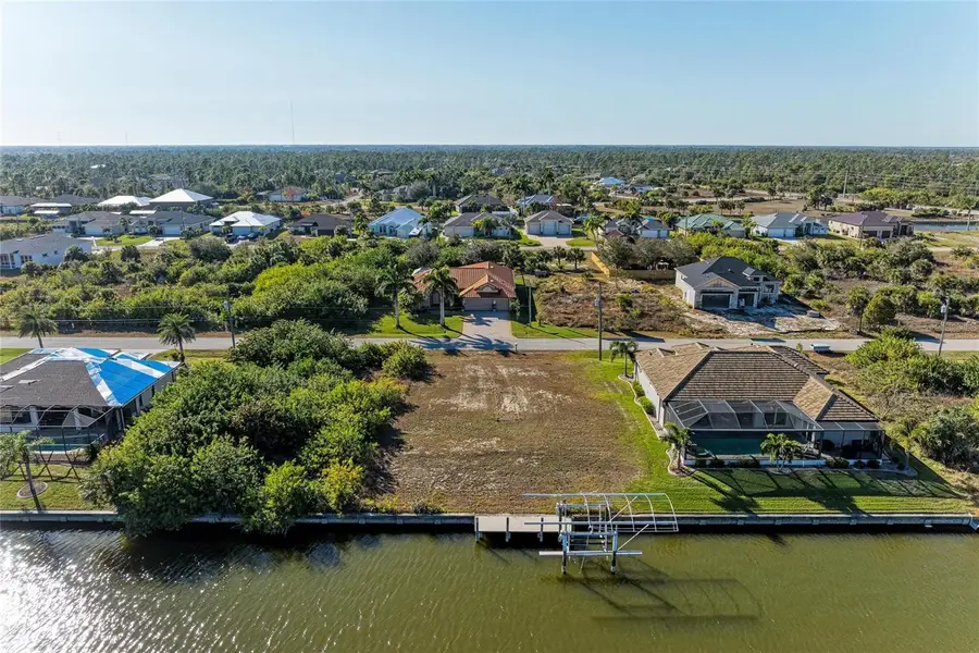 8282 Tracy Circle, Port Charlotte, FL 33981 - Image #2