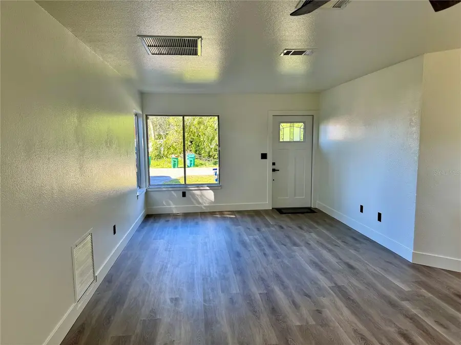 325 Capatola St, Port Charlotte, FL 33948 - #3