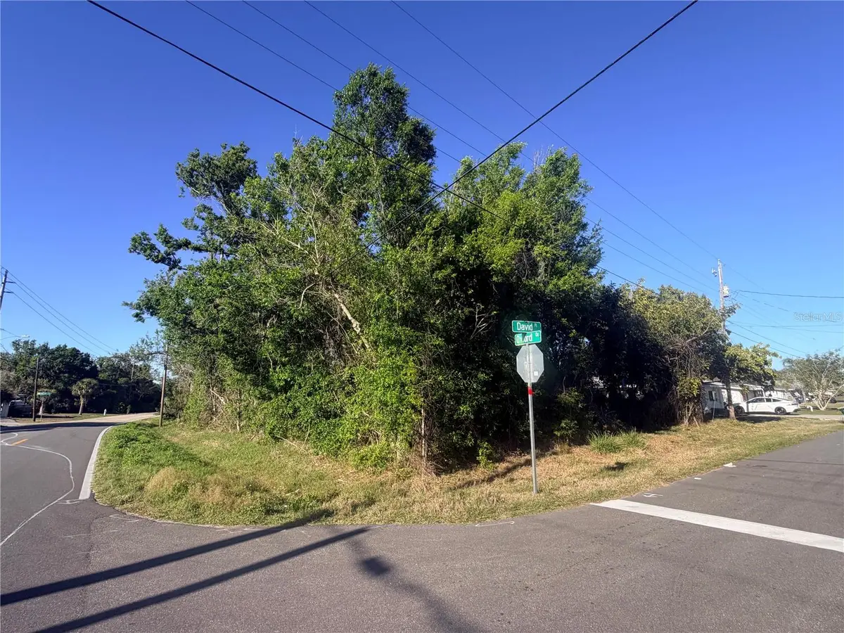 901 Oxford Drive, Englewood, FL 34223 - #1