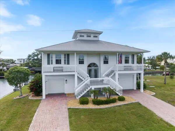 9181 Lake Drive, ENGLEWOOD, FL 34224