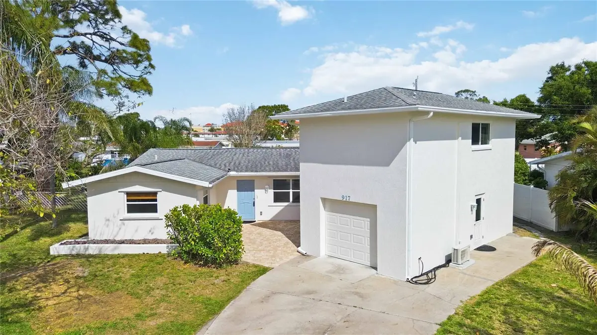 917 Church Street, Venice, FL 34285 - #1