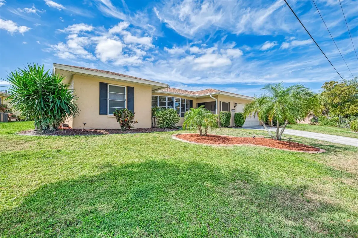 1290 Lakeside Drive, Venice, FL 34293 - #1