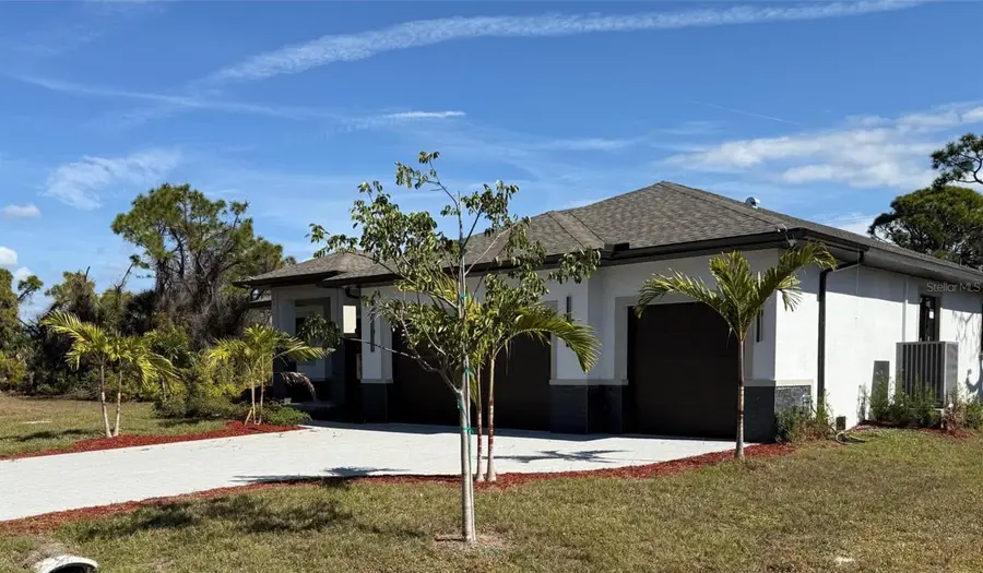 47 Brig Circle E, Placida, FL 33946 - #2