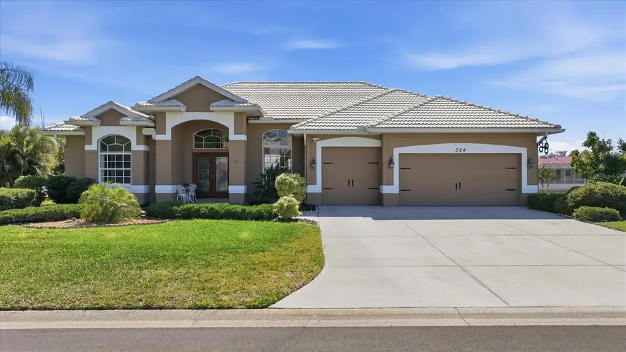 324 Oakwood Circle, Englewood, FL 34223 - #3