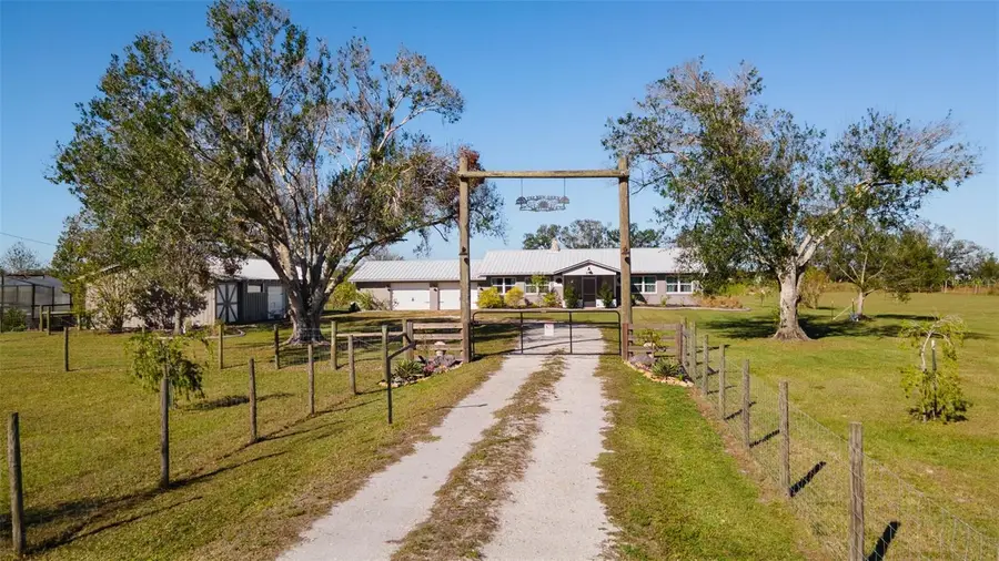 2222 SE Mcclelland Drive, Arcadia, FL 34266 - #2