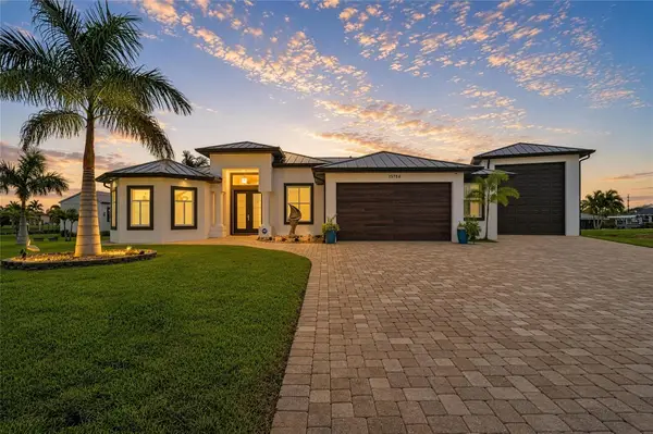 15704 Lakeland Circle, PORT CHARLOTTE, FL 33981