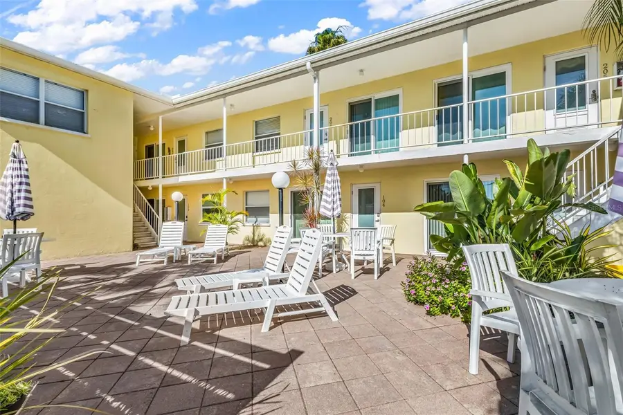 700 W Venice Avenue #206, Venice, FL 34285 - #3