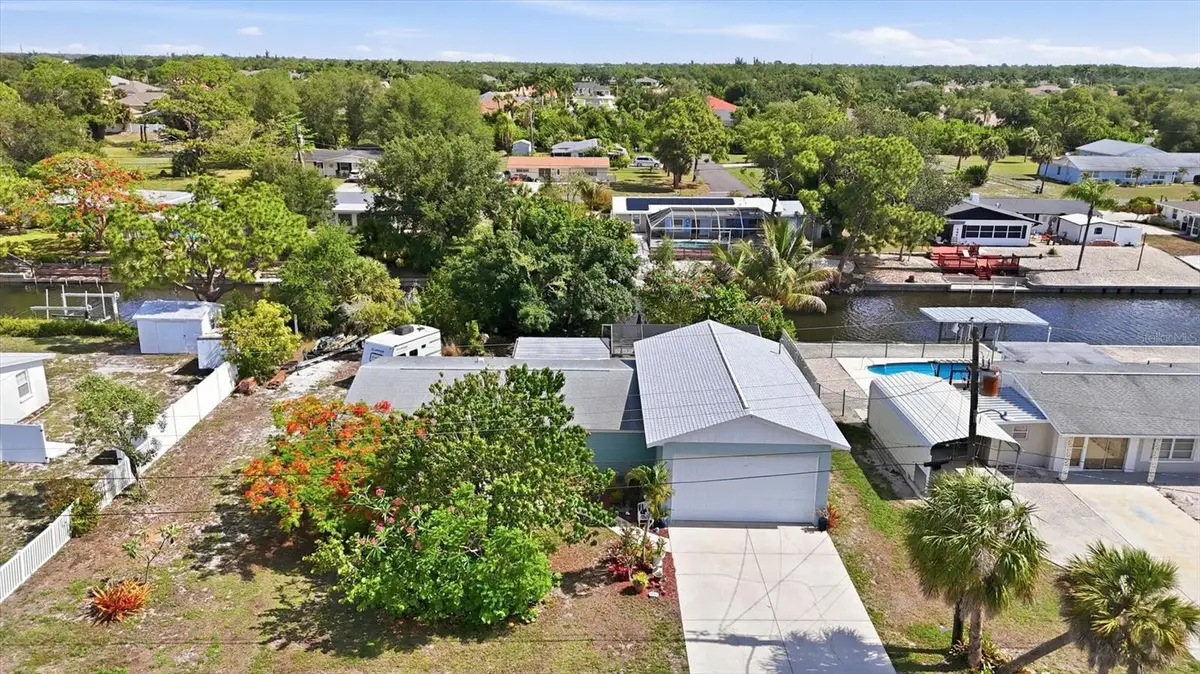 852 E 6th Street, Englewood, FL 34223 - #1