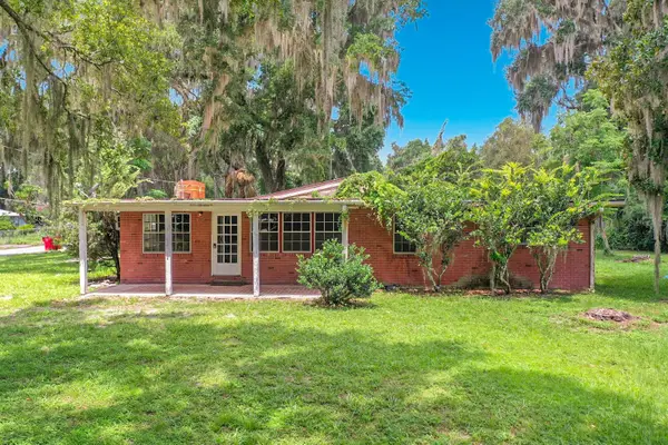 1880 Cr 422, LAKE PANASOFFKEE, FL 33538
