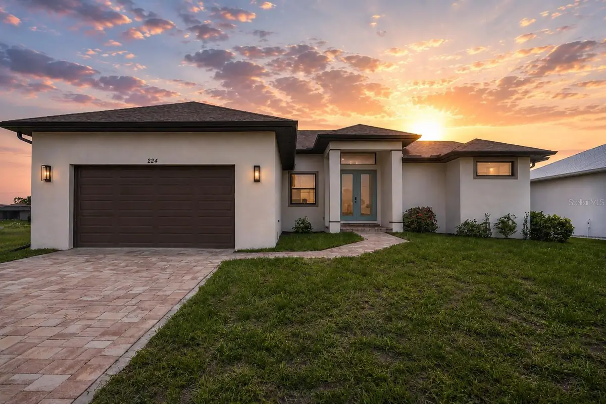 224 W Pine Valley Lane, Rotonda West, FL 33947 - #1