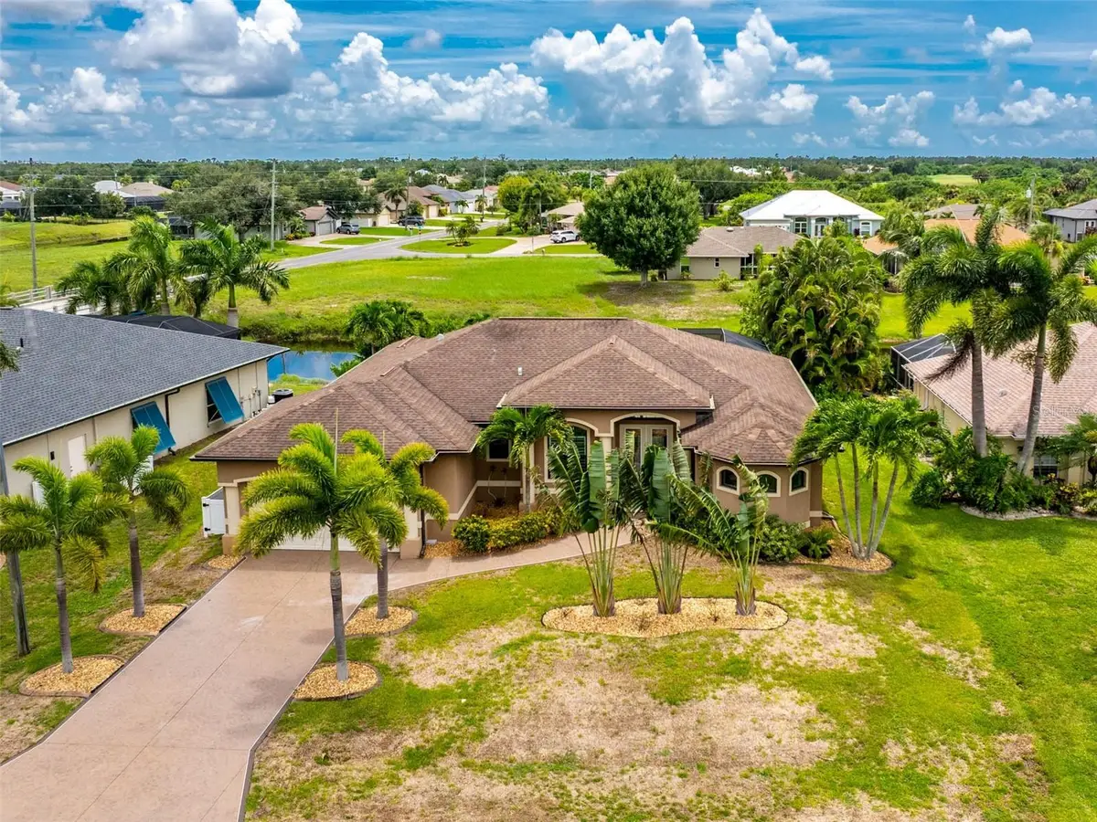 4 White Marsh Lane, Rotonda West, FL 33947 - #1