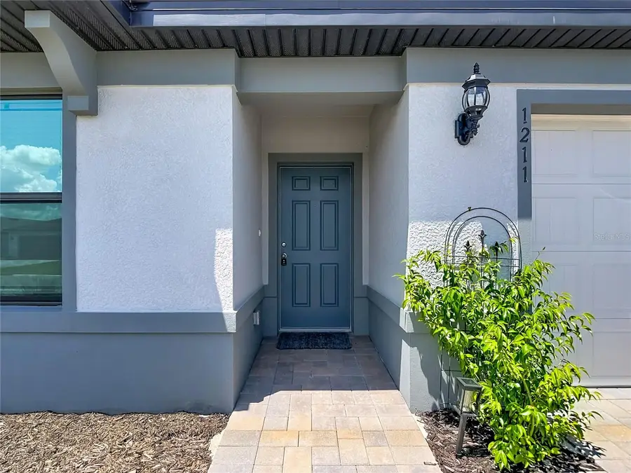 1211 Caloosa Cove Drive, Labelle, FL 33935 - #2