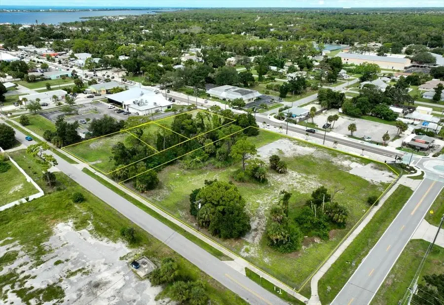 201 W Dearborn Street, Englewood, FL 34223 - #2