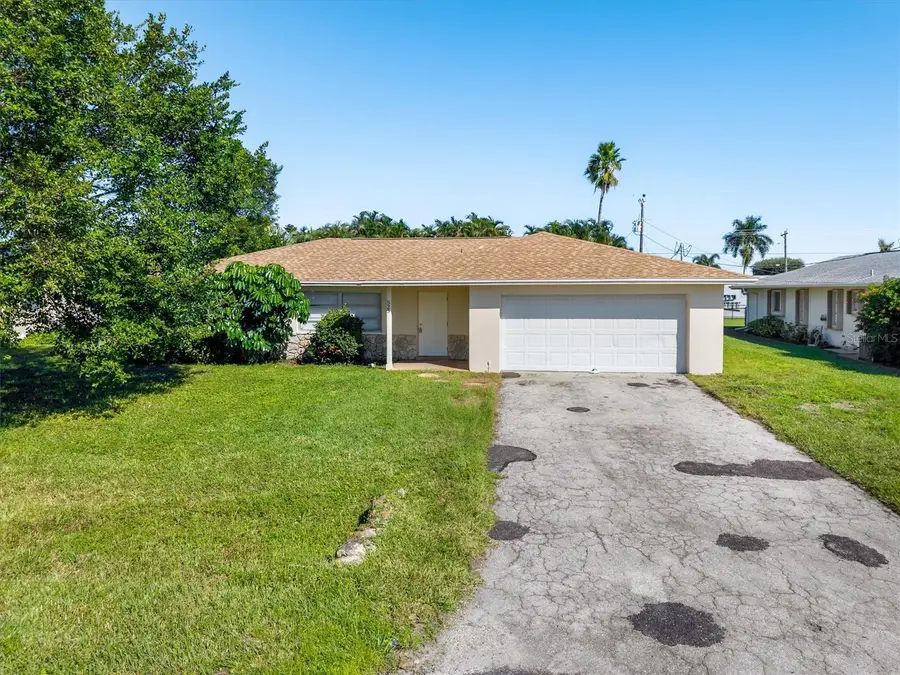 525 SE 35th Street, Cape Coral, FL 33904 - #3