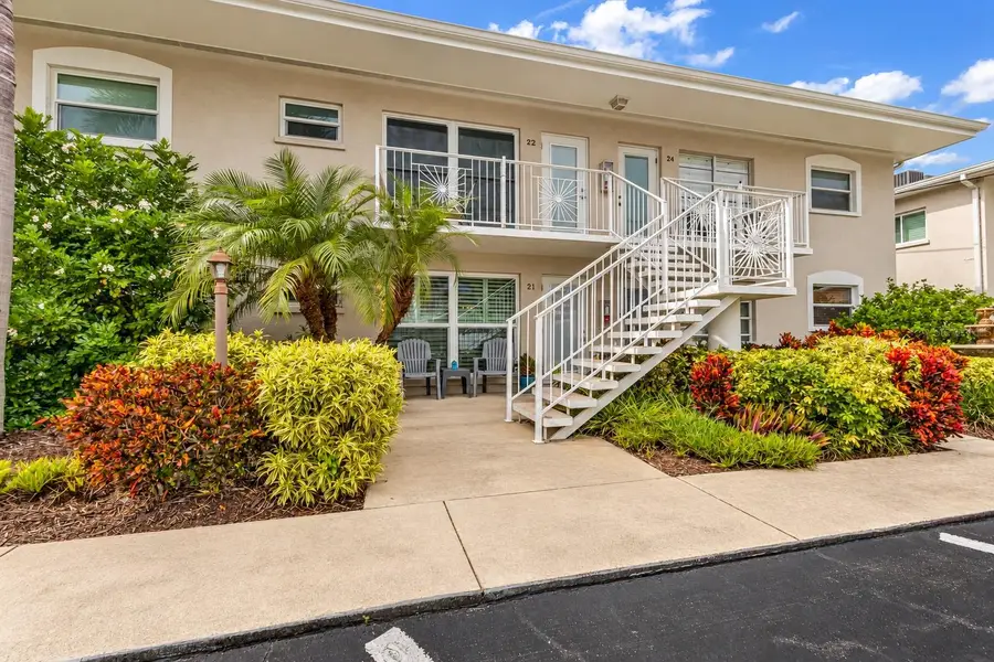 521 W Venice Avenue #21, Venice, FL 34285 - #2
