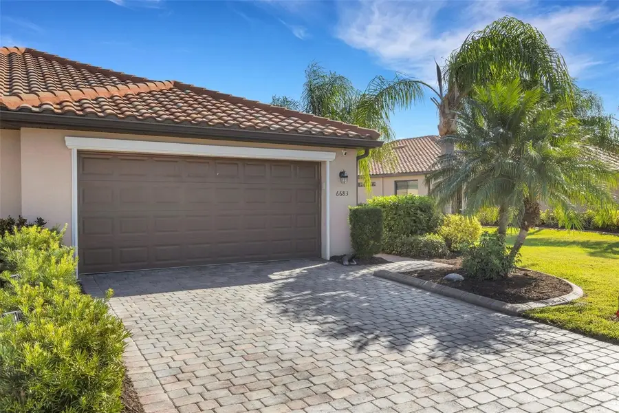 6683 Willowshire Way, Bradenton, FL 34212 - #3