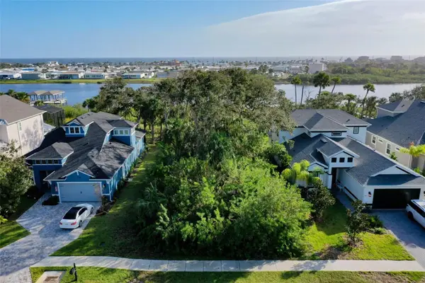 41 S Riverwalk Drive, PALM COAST, FL 32137