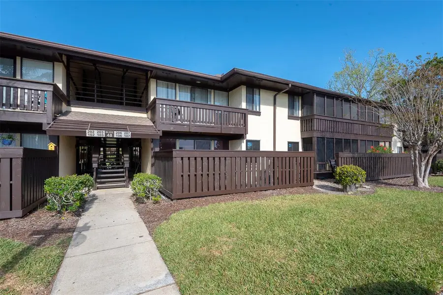48 Club House Drive #106, Palm Coast, FL 32137 - Image #3