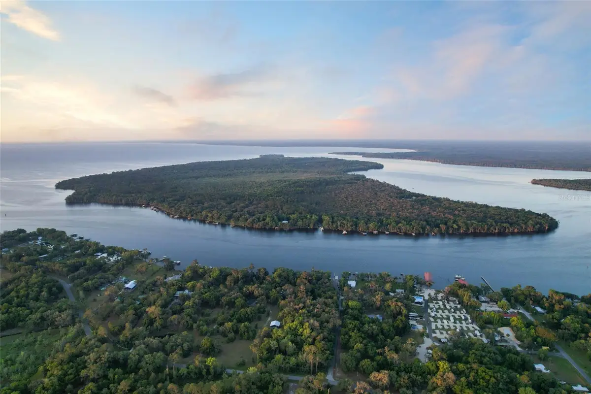 356 Drayton Island Road, Georgetown, FL 32139 - Image #1