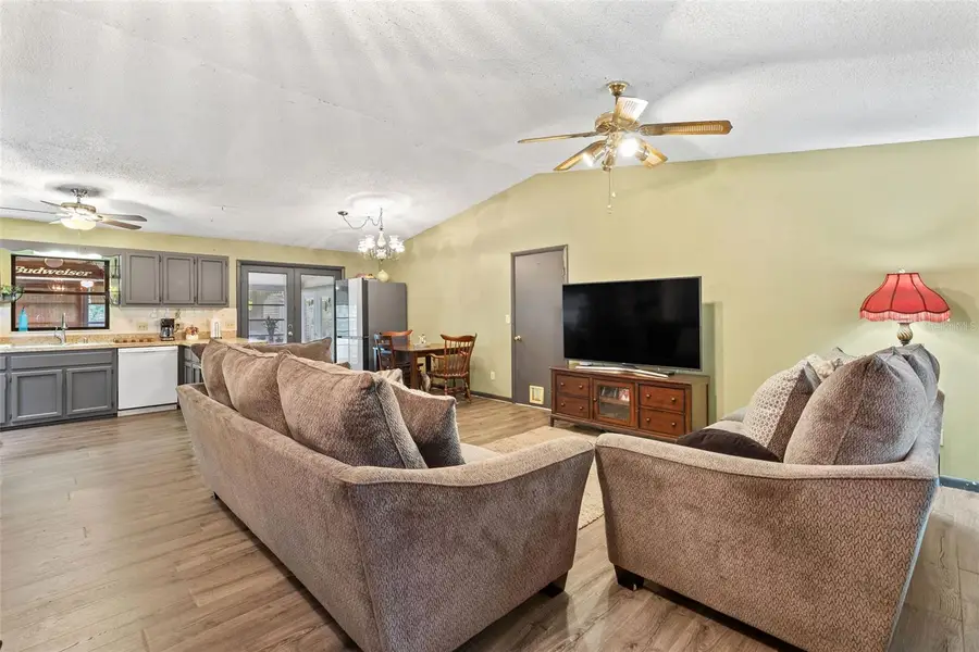 535 S Prospect Street, Crescent City, FL 32112 - Image #2