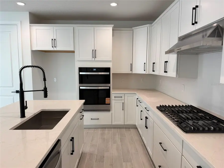 6 Huxley Avenue, Palm Coast, FL 32164 - #3