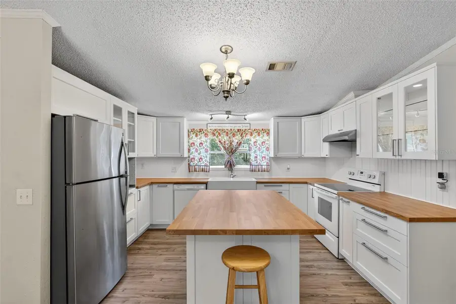 28 NE 558th Avenue, Old Town, FL 32680 - Image #3