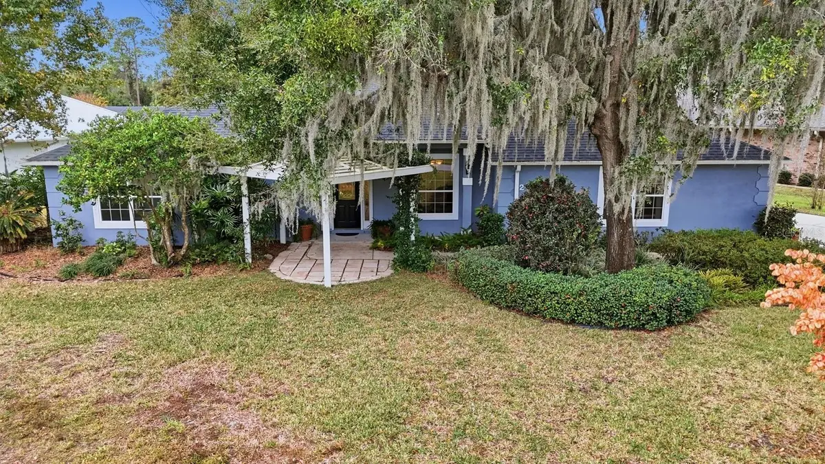 241 Crystal Cove Drive, Palatka, FL 32177 - Image #1