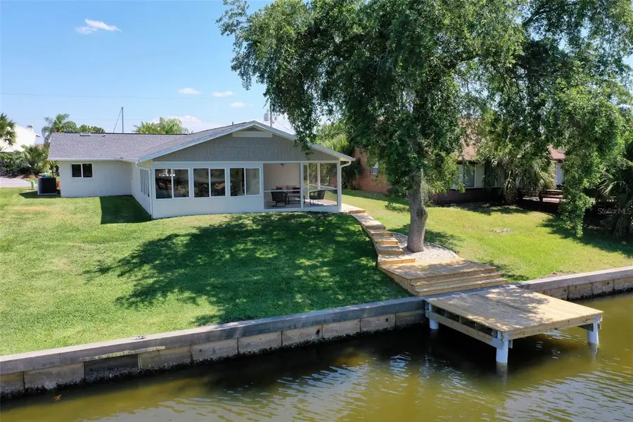 13 Cedarwood Court, Palm Coast, FL 32137 - Image #2