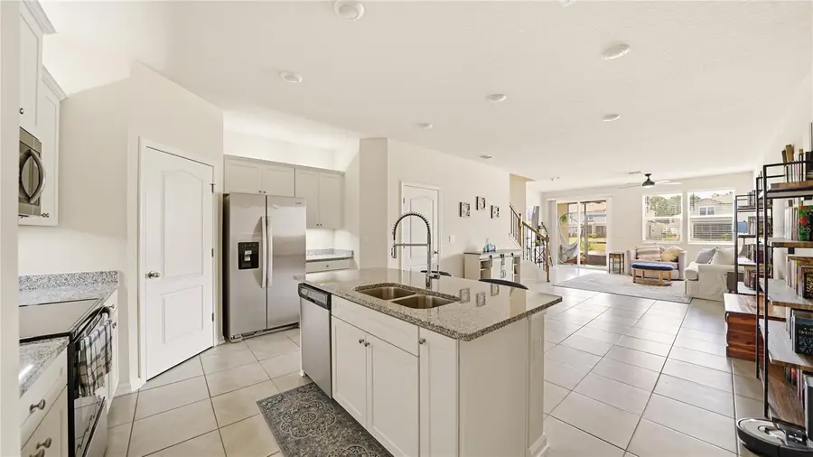 172 Redbud Road, Palm Coast, FL 32137 - #3