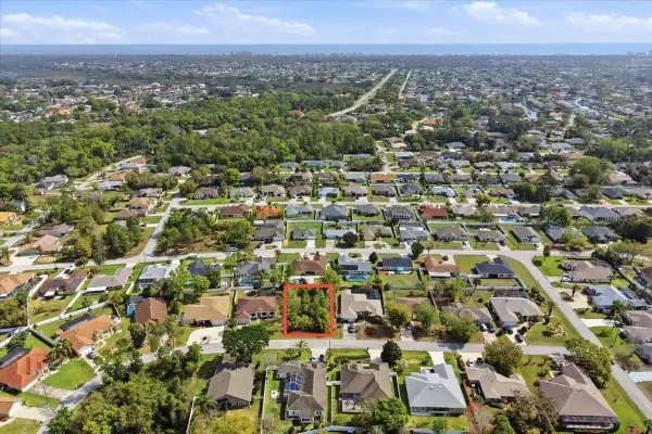 95 Freemont, PALM COAST, FL 32137