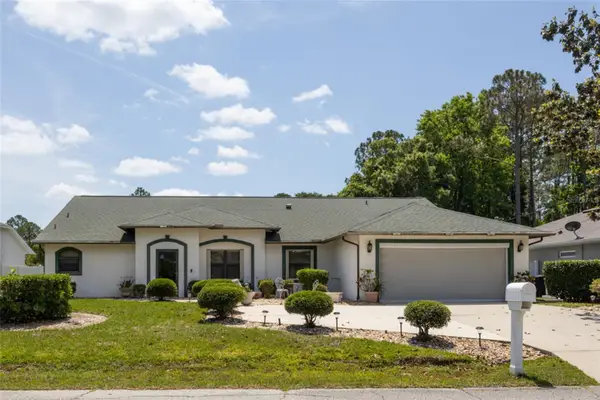 125 Wynnfield Drive, PALM COAST, FL 32164
