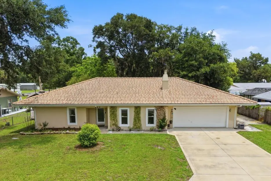 504 N Cherry Street, Bunnell, FL 32110 - #1