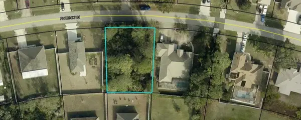 10 Phoenix Lane, PALM COAST, FL 32164