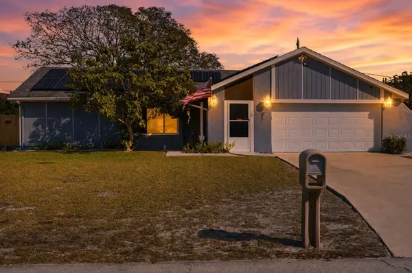 934 Wilmington Drive, DELTONA, FL 32725