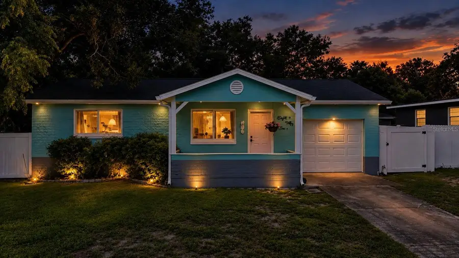 856 Berkshire Road, Daytona Beach, FL 32117 - #2
