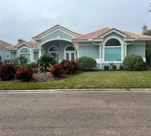 18 Oak View Circle E, PALM COAST, FL 32137